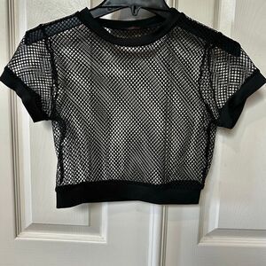 Avidlove Black Fishnet Mesh Crop Top Short Sleeve – Size M